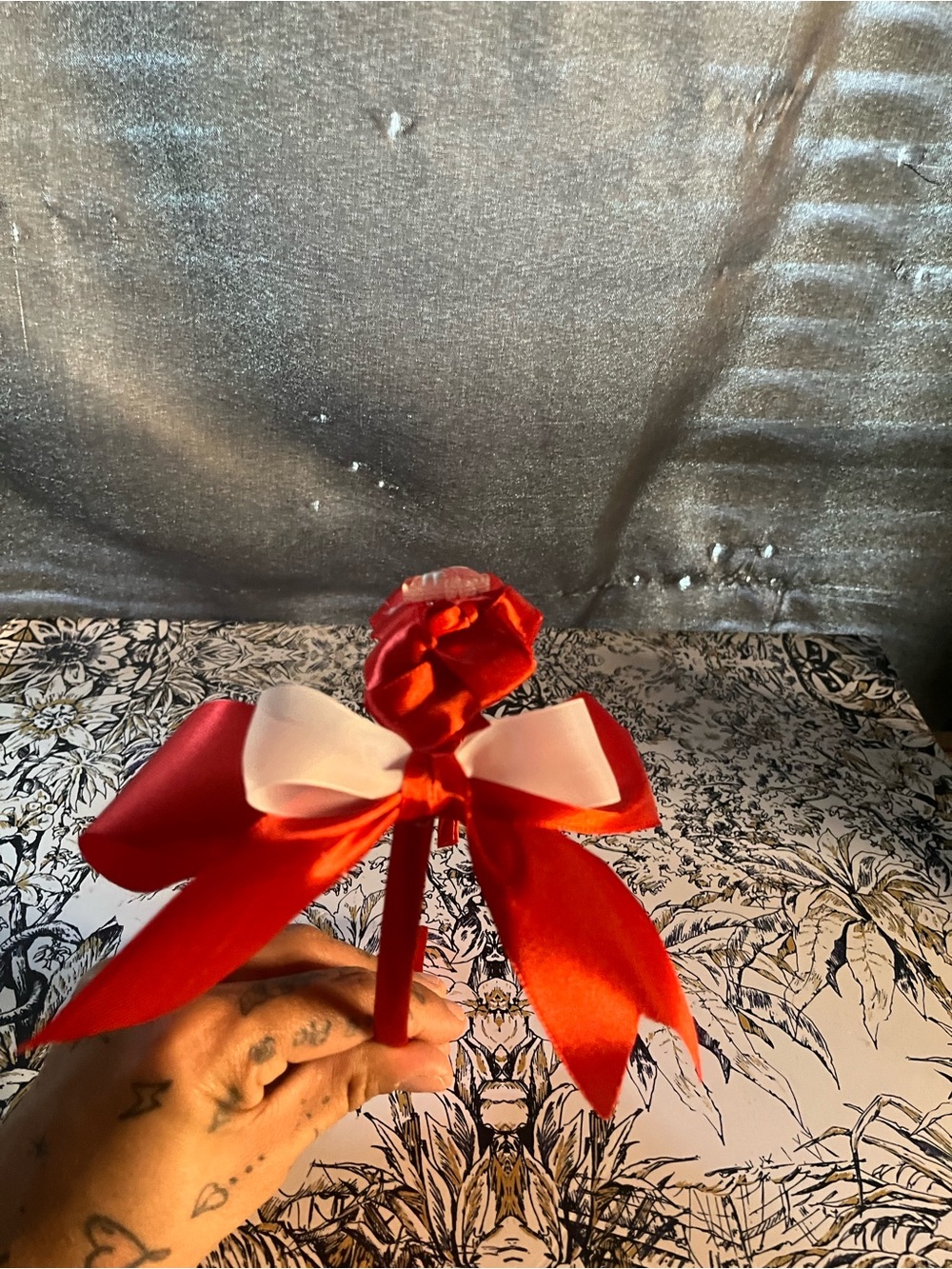 Handmade Red Satin Bow with crab accents Headband - Picture 2 of 3